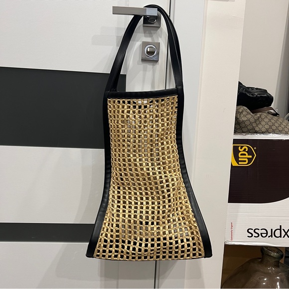 Khaite Raffia Tote Bag - Picture 3 of 6